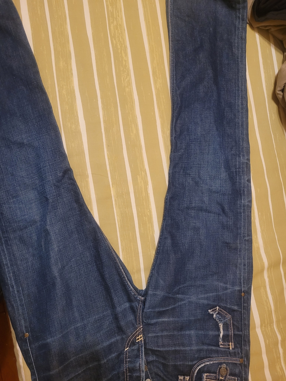 Taverniti So Jeans Dark Blue Denim with Navy Polka-Dot Lining - Picture 4 of 9